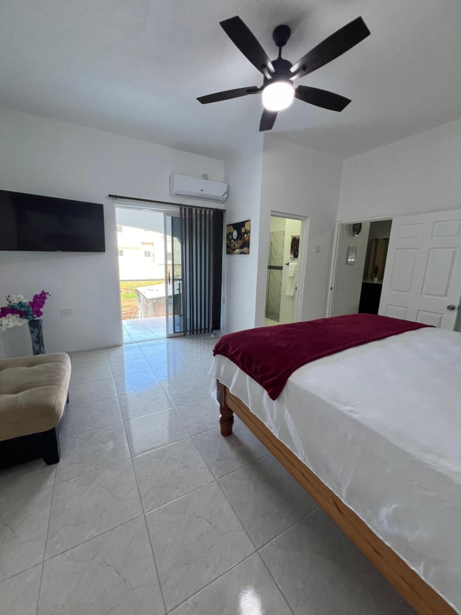 Luxury Apartments At Case De Coco, Ocho Rios Jamaica Exteriör bild